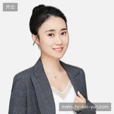 于亮